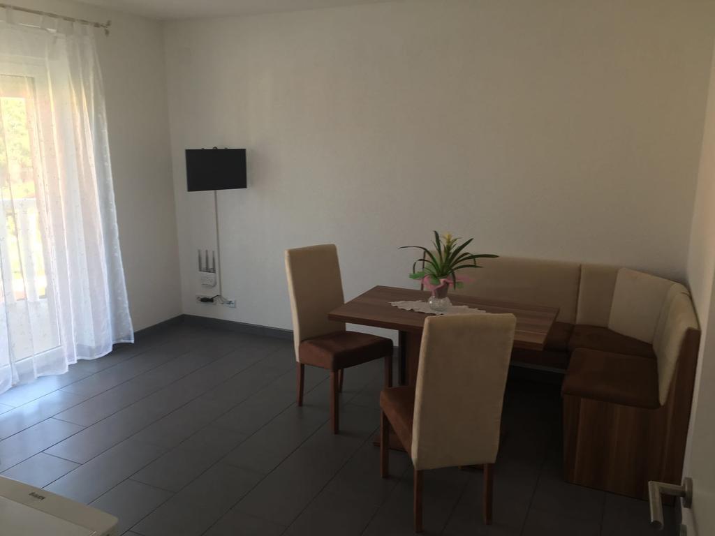 Apartments Barbic Умаг Экстерьер фото